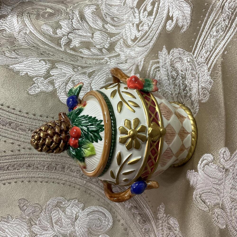 Fitz and Floyd Classics Jolly Ole St. Nick Covered Sugar Bowl With Spoon